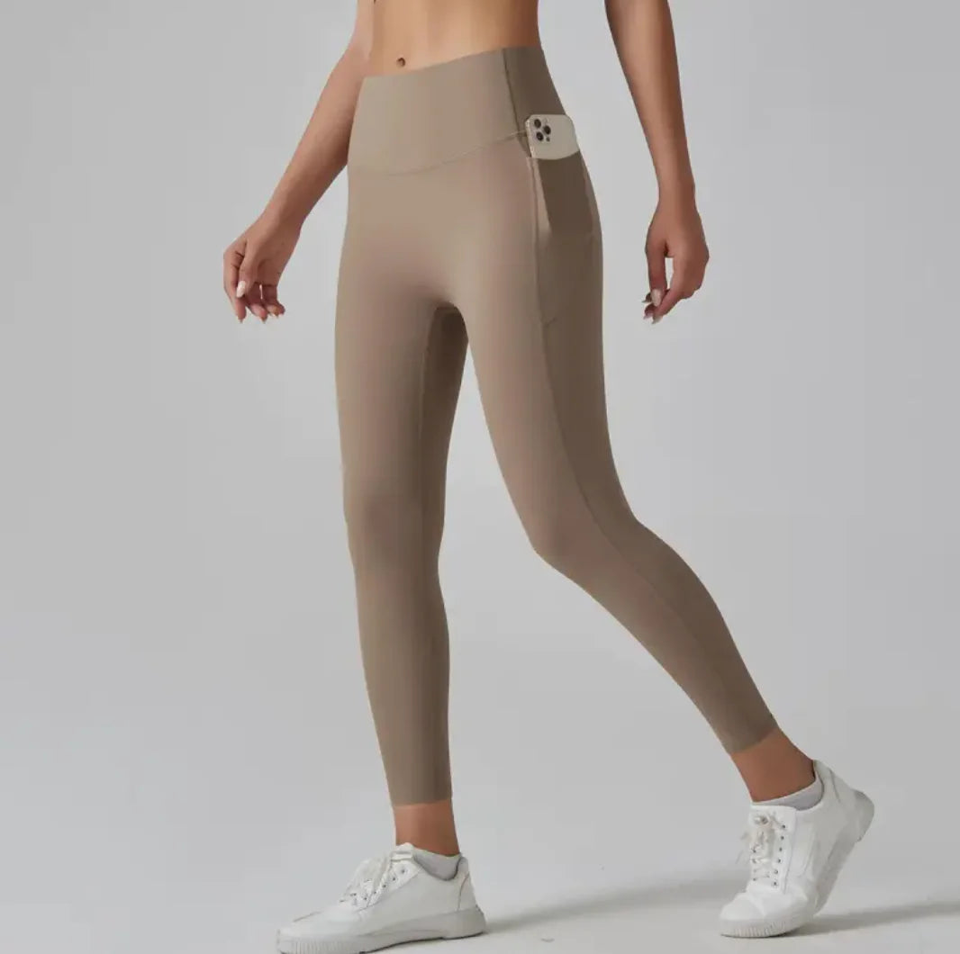 Leggings Deportivos de Cintura Alta- Moldea tu Cuerpo con Estilo