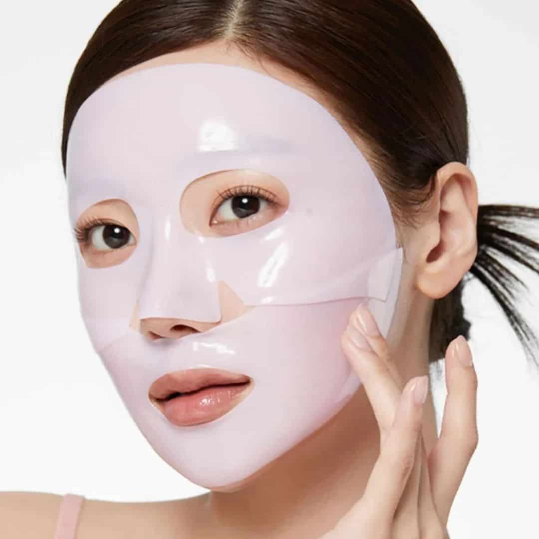 Salmon and collagen gel face mask